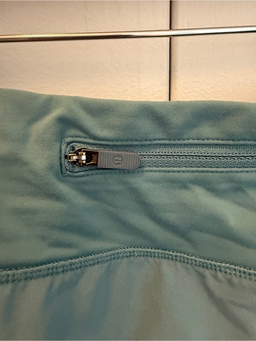 lululemon athletica Speed Up Short 2.5”— Aquatic Green - Picture 9 of 12
